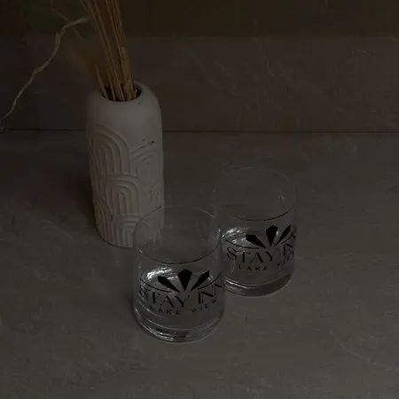 View A, Tirana, Albania 公寓 *