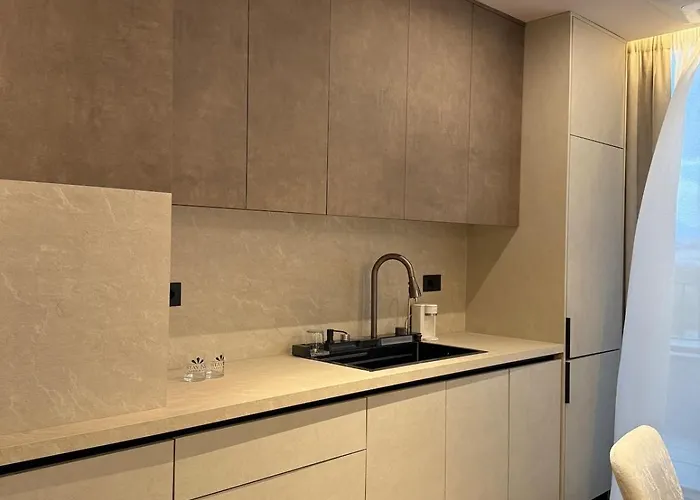 View A, Tirana, Albania Апартаменты Тирана